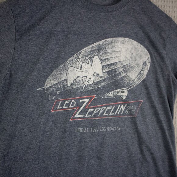 Led Zeppelin 1977 Los Angeles Reprint Tee Mens Large - Picture 3 of 8